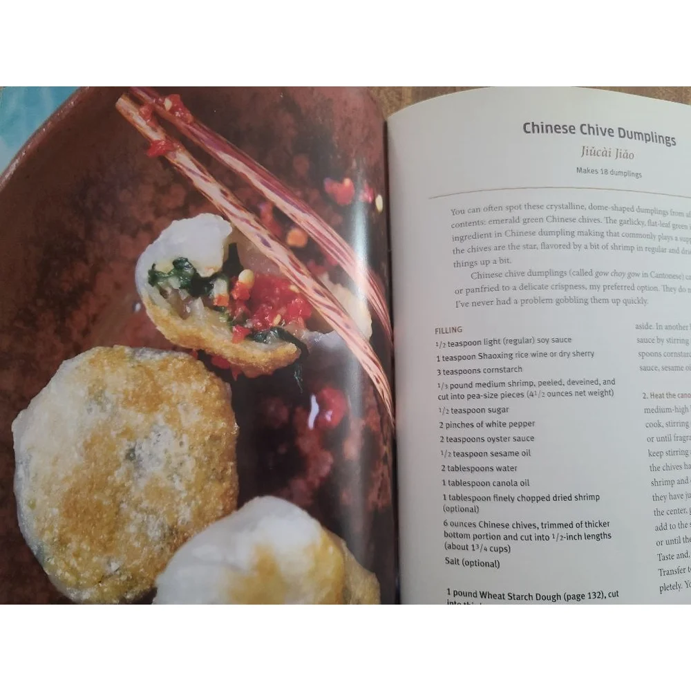 Asian Dumplings: Mastering Gyoza, Spring Rolls, Samosas, - A. Nguyen Hardcover
